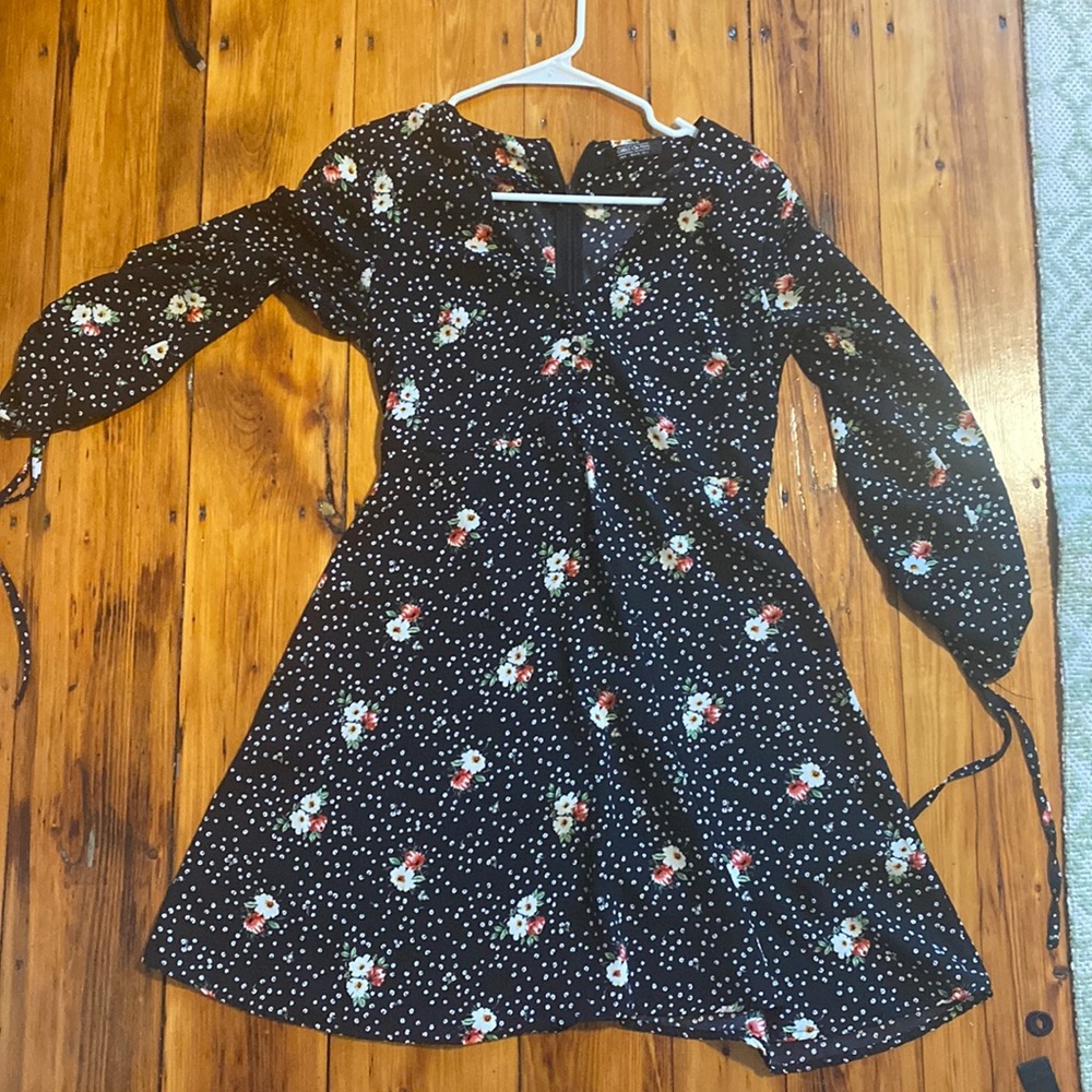 Black Floral Dress, 3/4 Sleeved